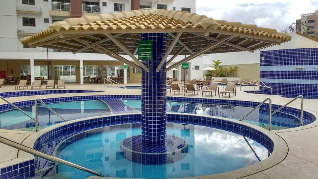 Aparthotel Condominio Casa Da Madeira Centro Caldas Novas